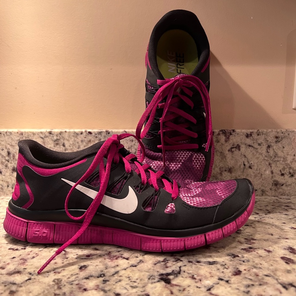 Nike Free Running Shoes